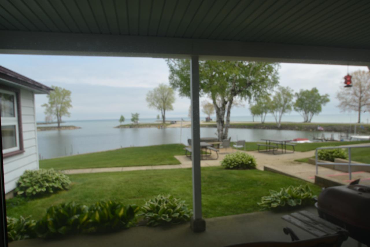 Hotel Whalens Grindstone Shores Inc. Frankenmuth Exterior foto