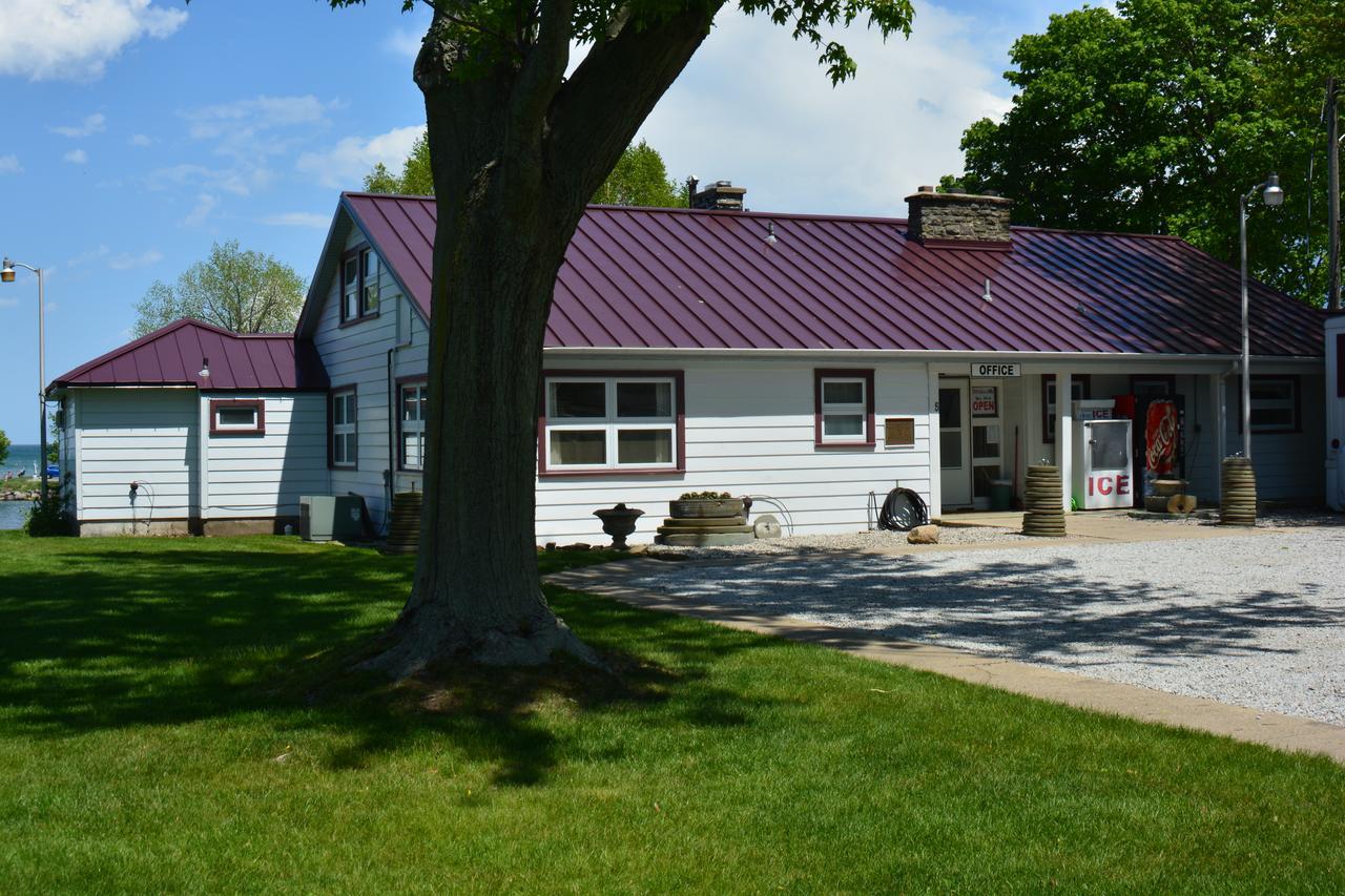 Hotel Whalens Grindstone Shores Inc. Frankenmuth Exterior foto